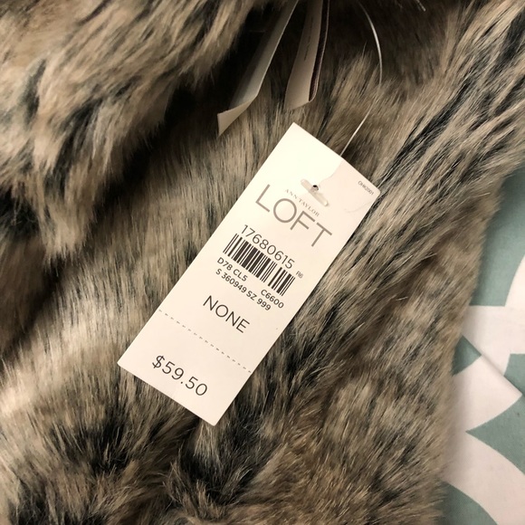💖 beautiful loft soft scarf 🧣faux fur - Picture 3 of 7